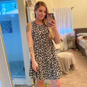 America Eagle Black Dress with Flowers! 🌸🌺🌼